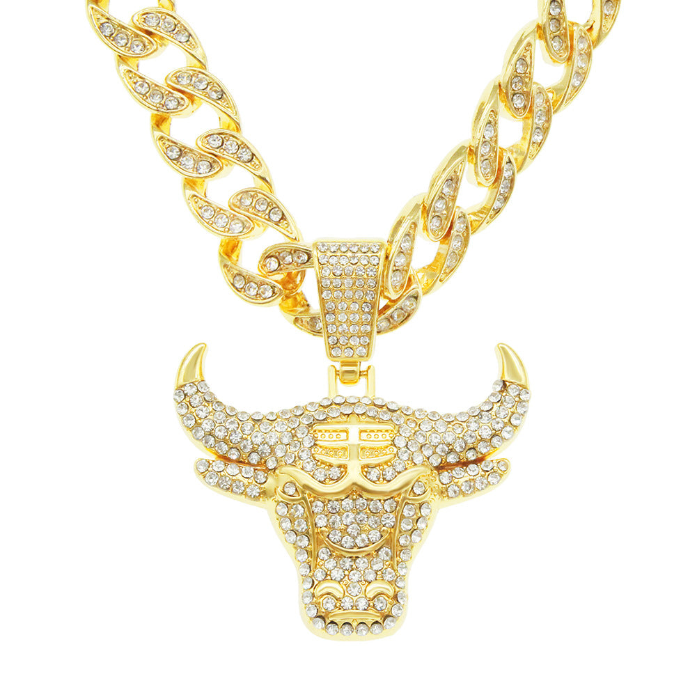 Three-dimensional Diamond-inlaid Cow Head Pendant Cuban Link Chain